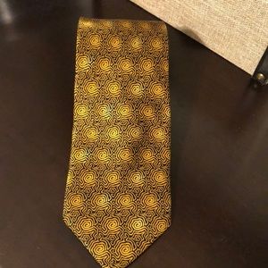 Men’s tie.